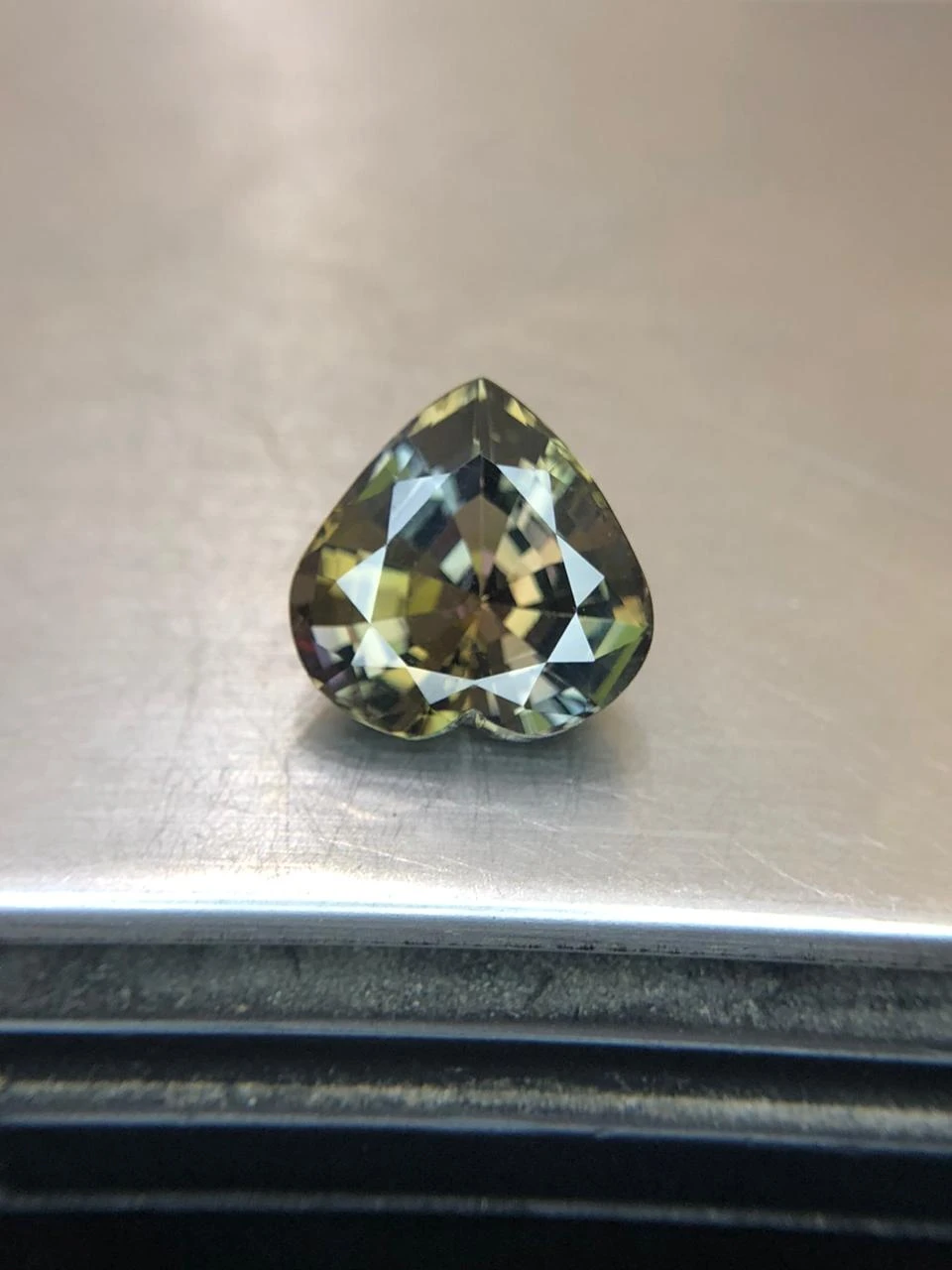 Natural Untreated Tanzanite  6.3 carats in Heart Shape from Tanzania — view 1